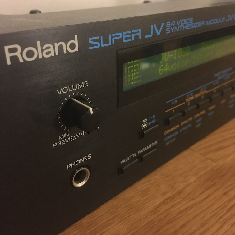 Photo of a Roland JV-1080 sound module